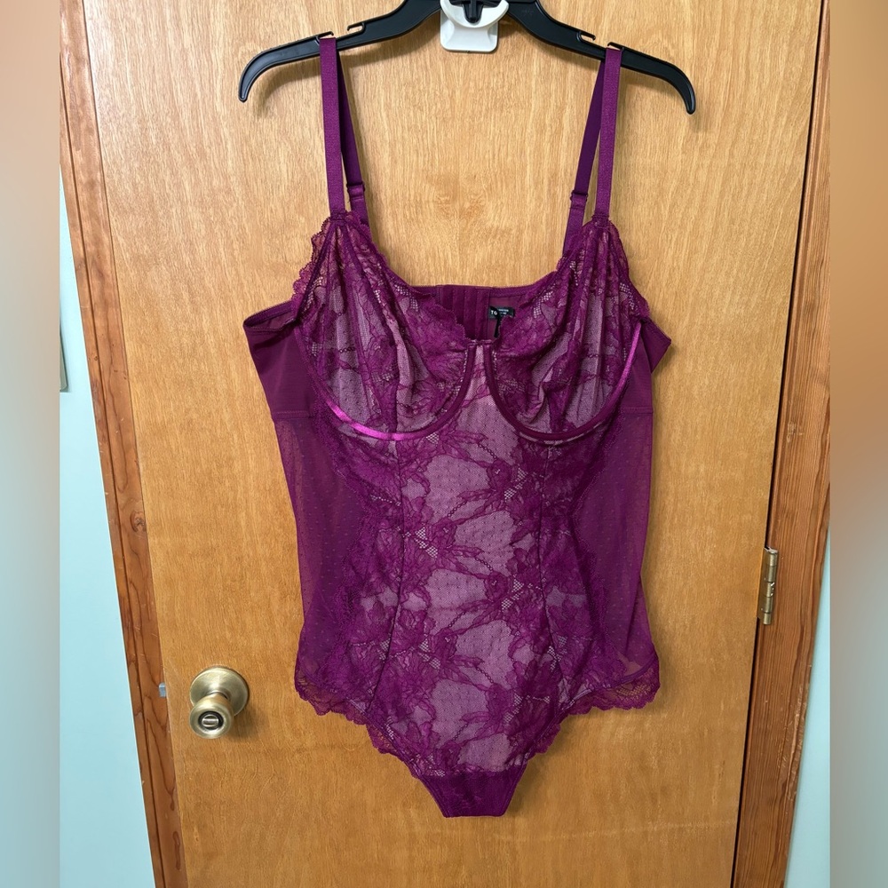 Torrid size 3 Purple dots cheeky bodysuit never worn!